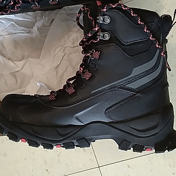 NWOT Gorgeous Columbia Bugaboot Plus IV Omni-Heat Women's 7.5 - Picture 13 of 16
